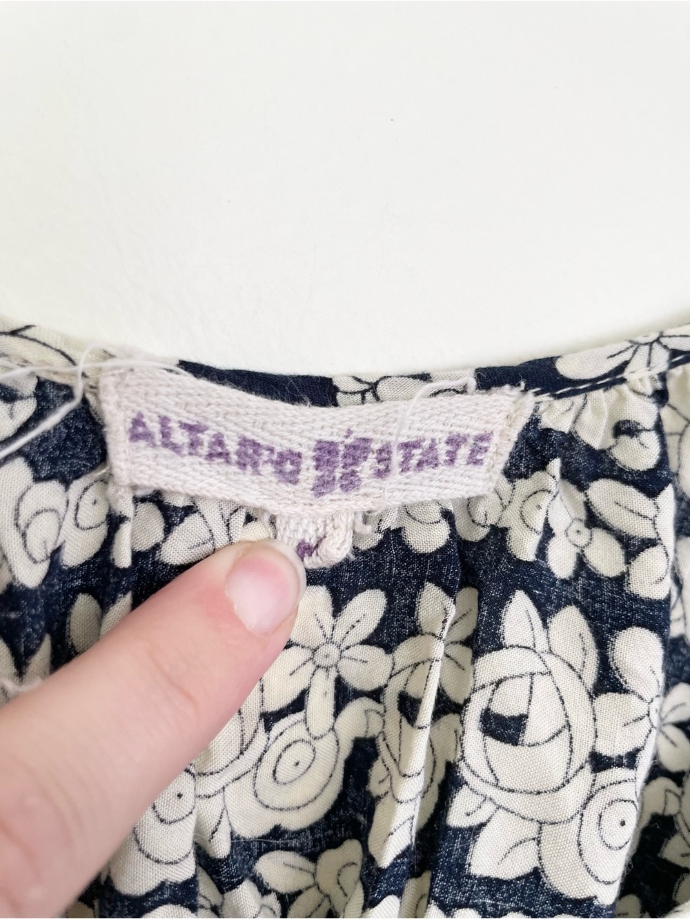 Altar’d State Bohemian Floral Print Tunic Top Dress M Medium Flare Sleeve - Picture 8 of 9